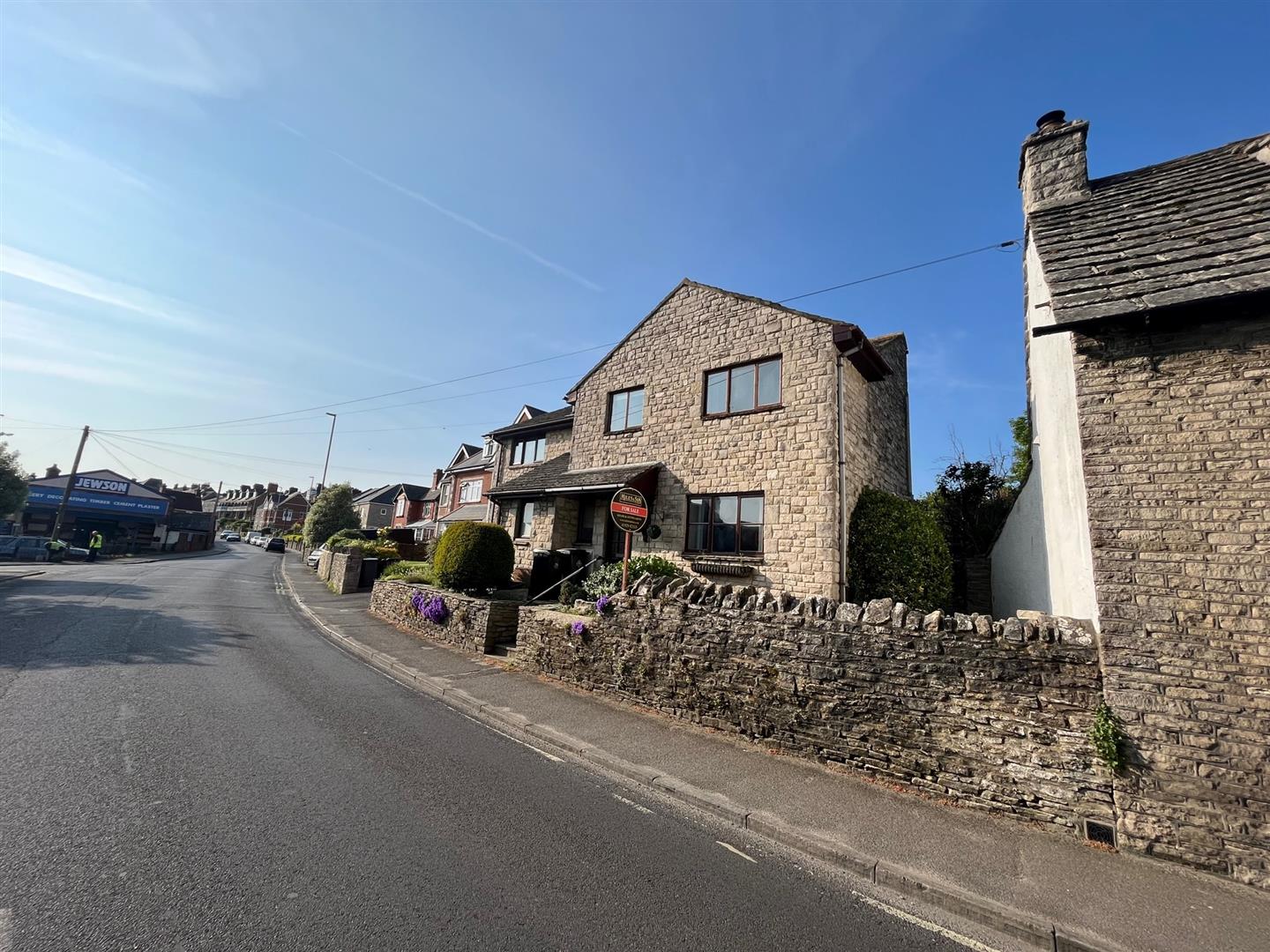 3984 High Street, Swanage Miles and Son Estate and Letting Agents